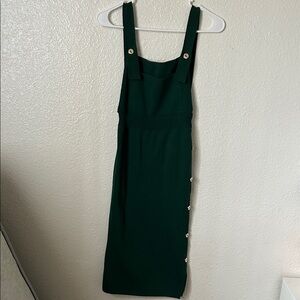 Elegant Green Sleeveless Dress